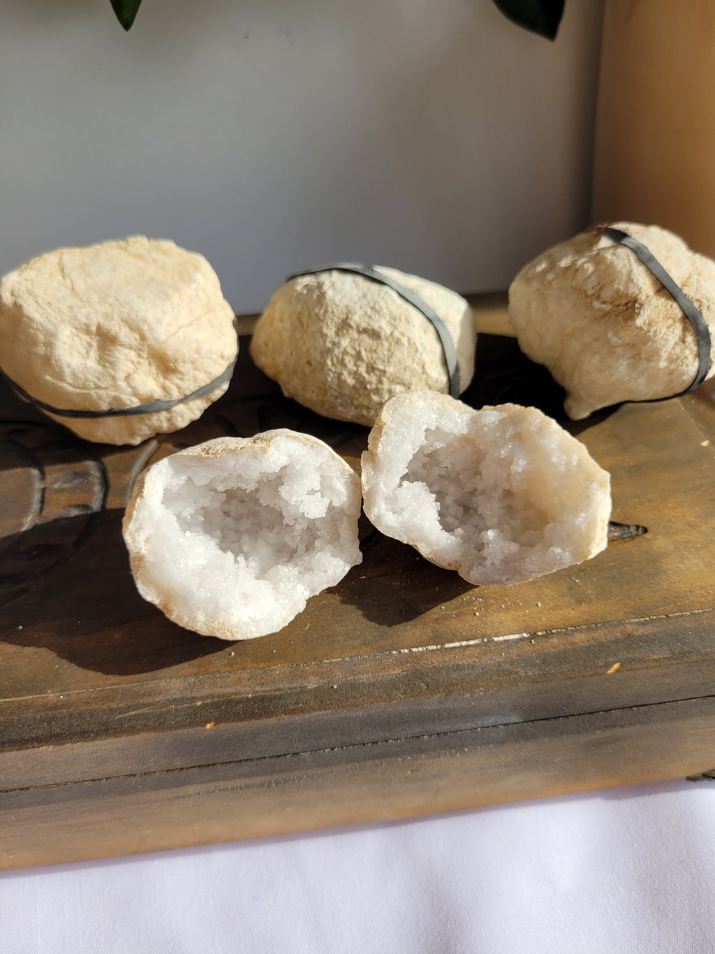 Cracked Quartz Geodes